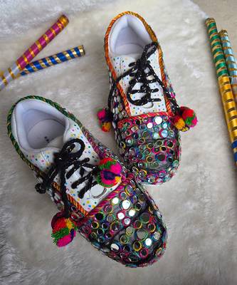 Multicolor printed mirror embroidered artificial leather sneakers 3