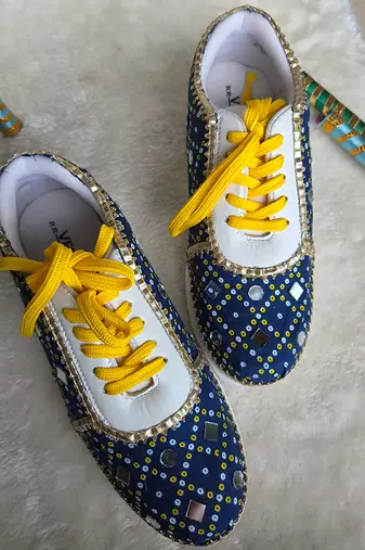 Blue printed artificial leather sneakers