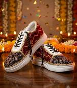 Red and black printed artificial leather sneakers