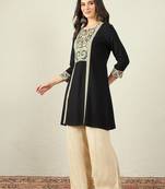 Black color women embroidered thread work kurta in viscose
