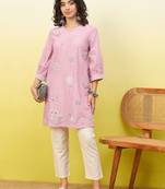 Pink women ethnic motifs embroidered thread work kurta