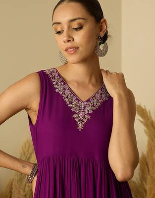 Purple women floral embroidered a-line kurta with trousers 2