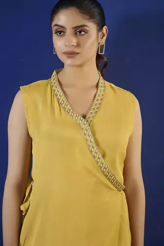 Yellow women fit and flare midi/calf length dress
