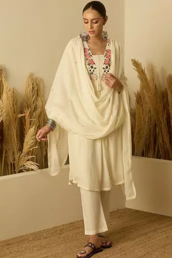 Women white pure cotton kurta pant dupatta set
