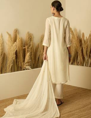 Women white pure cotton kurta pant dupatta set 3