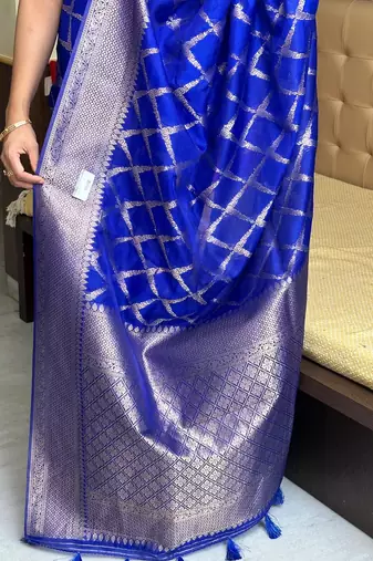 royal blue silk blend banarasi jacuard work festive saree with unstitched blouse piece