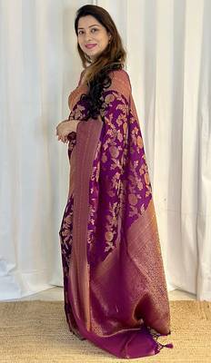 wine  silk blend banarasi jacuard work festive saree with unstitched blouse piece 2