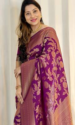 wine  silk blend banarasi jacuard work festive saree with unstitched blouse piece 4