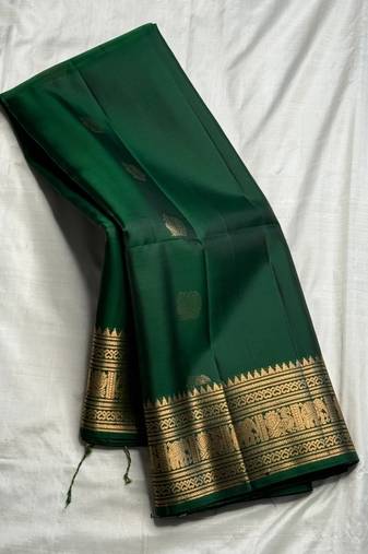 green  silk blend banarasi jacuard work festive saree with unstitched blouse piece