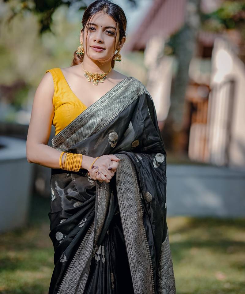 black silk blend banarasi jacuard work festive saree with unstitched blouse piece