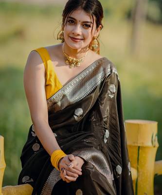black silk blend banarasi jacuard work festive saree with unstitched blouse piece 5