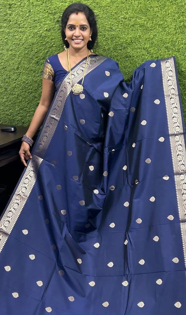 navy blue silk blend banarasi jacuard work festive saree with unstitched blouse piece