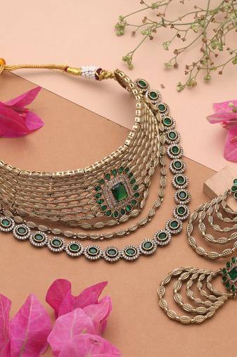 Chic royal green color american diamond choker necklace set for high fashion