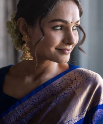 royal blue silk blend banarasi jacuard work festive saree with unstitched blouse piece 3