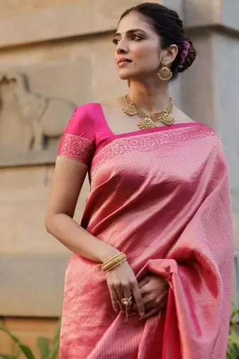 pink silk blend banarasi jacuard work festive saree with unstitched blouse piece