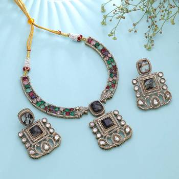Earthy warm brown color american diamond polki necklace set for fusion attire 2