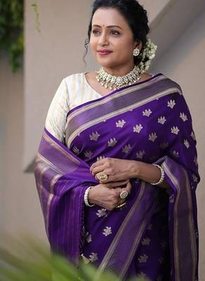 purple silk blend banarasi jacuard work festive saree with unstitched blouse piece 2