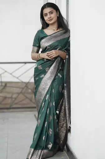 green  silk blend banarasi jacuard work festive saree with unstitched blouse piece