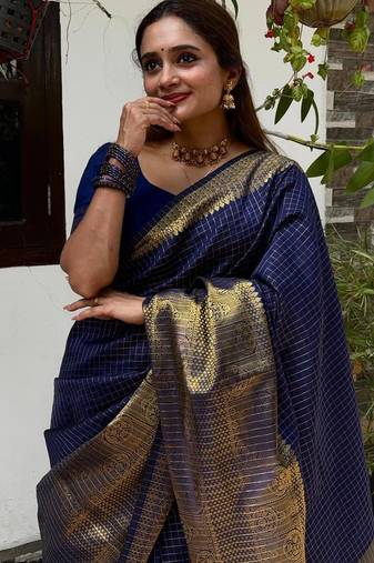 navy blue silk blend banarasi jacuard work festive saree with unstitched blouse piece