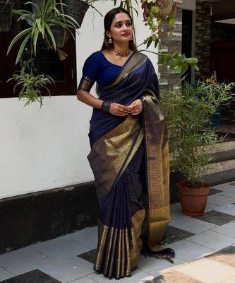 navy blue silk blend banarasi jacuard work festive saree with unstitched blouse piece 3