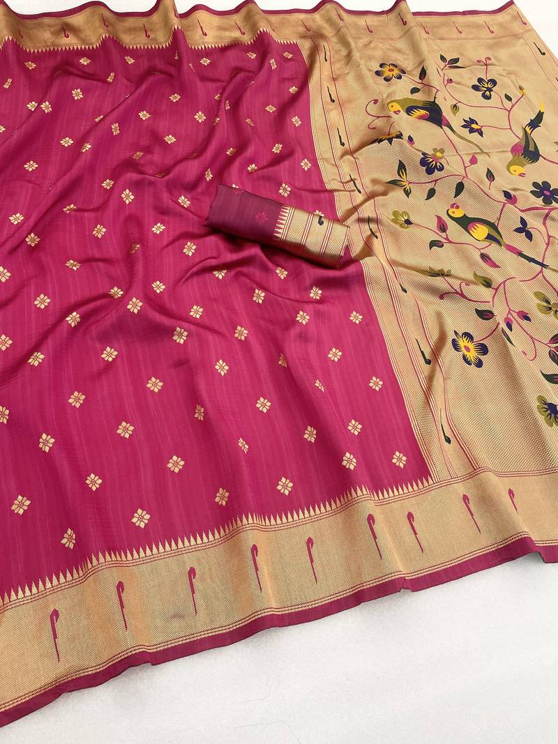 pink silk blend banarasi jacuard work festive saree with unstitched blouse piece
