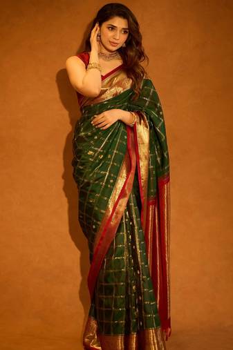 green maroon silk blend banarasi jacuard work festive saree with unstitched blouse piece