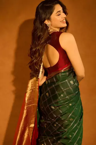 green maroon silk blend banarasi jacuard work festive saree with unstitched blouse piece