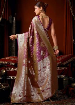 purple soft silk blend woven jacquard designer graceful ethnic saree 2