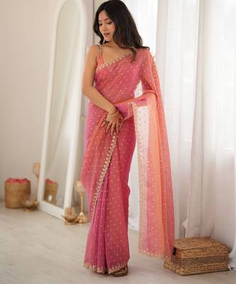 gajri smart moss butti designer classy ceremonial saree 1