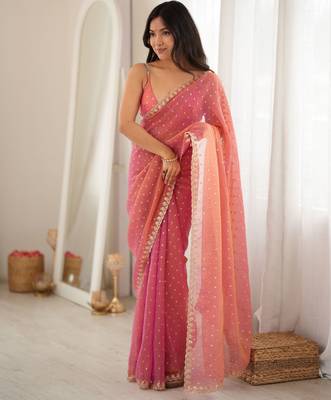 gajri smart moss butti designer classy ceremonial saree 4