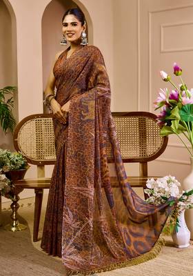 maroon cotton blend zari weaving floral digital print festive saree with unstitched blouse piece 2