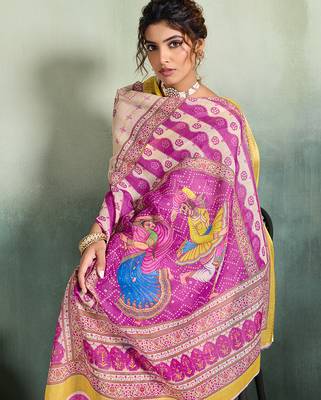 Off white color linen fabric graceful festive looks fancy saree 3