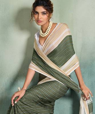 green smart mul cotton blend fabric designer graceful saree 3