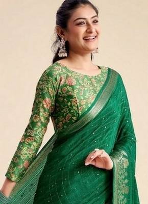 green chiffon fabric smart festive graceful saree 3