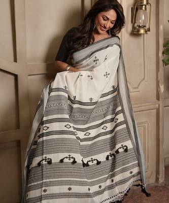 off white smart linen cotton blend smart printed saree 3
