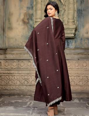 Coffee embroidered vichitra silk kurta pant dupatta set 5