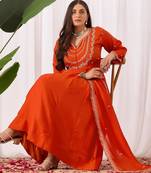 Orange embroidered vichitra silk kurta pant dupatta set