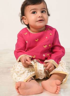 Pink embroidered viscose dhoti kurta set 2