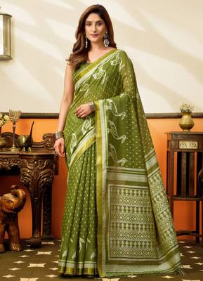 mahendi smart cotton blend based sophisticated woven jacquard designer saree 1