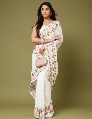 White color beautiful moss chiffon fabric beautiful partywear saree 4