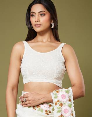 White color beautiful moss chiffon fabric beautiful partywear saree 5