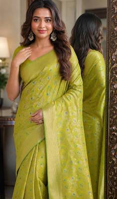 Parrot green soft silk blend banarasi jacuard work festive saree with unstitched blouse piece 2