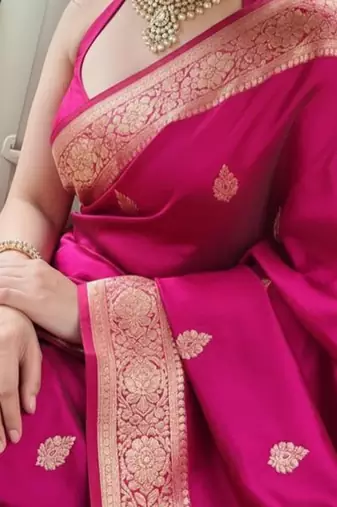 green  silk blend banarasi jacuard work festive saree with unstitched blouse piece