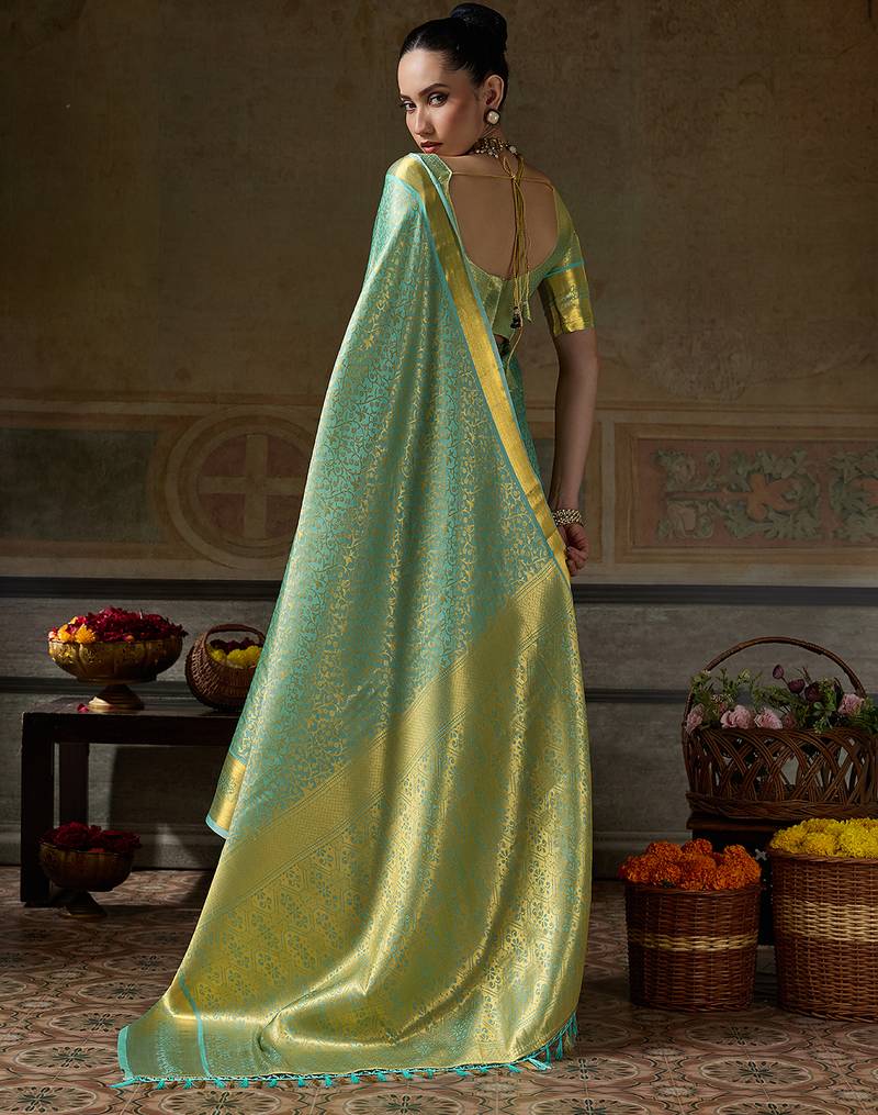 green smart heavy kanchivaram silk blend rich looks graceful saree