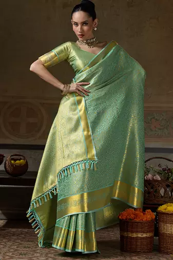 green smart heavy kanchivaram silk blend rich looks graceful saree