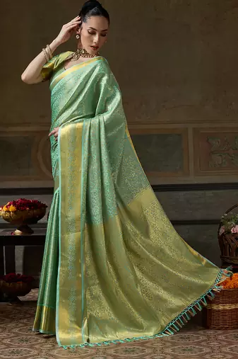 green smart heavy kanchivaram silk blend rich looks graceful saree