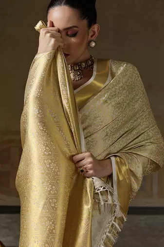beige smart heavy kanchivaram silk blend rich looks graceful saree