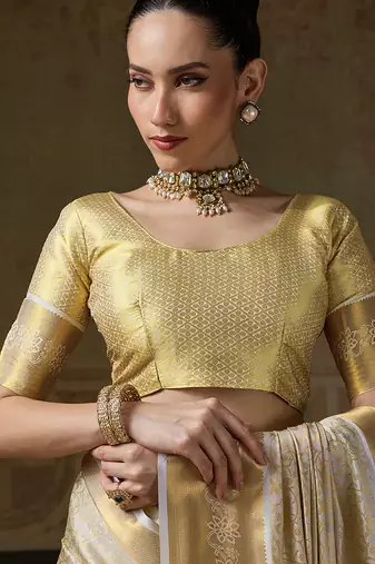 cream smart heavy kanchivaram silk blend rich looks graceful saree