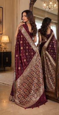 Maroon soft silk blend banarasi jacuard work festive saree with unstitched blouse piece 3