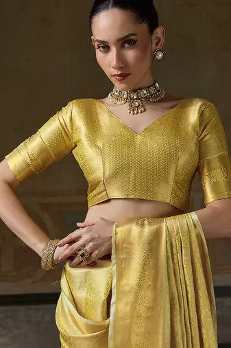 yellow smart heavy kanchivaram silk blend rich looks graceful saree